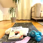 דירה Casa Parkview - Relax & Chill - Perfect For Business Travel, Weekend Trip, Family&friends, Dogs Lover, Romance, Layover Or Longstay לימבורג אן דר לאהן