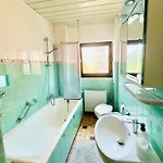 דירה Casa Parkview - Relax & Chill - Perfect For Business Travel, Weekend Trip, Family&friends, Dogs Lover, Romance, Layover Or Longstay לימבורג אן דר לאהן