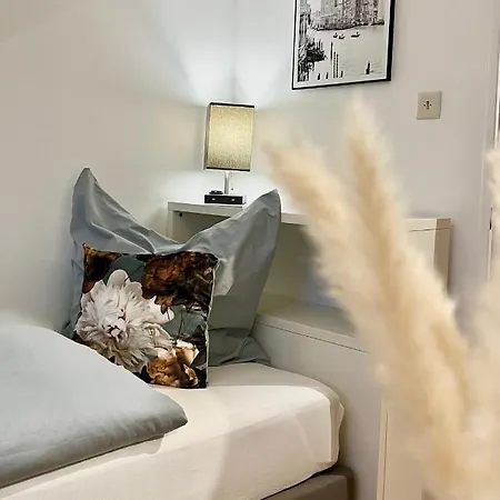 Casa Parkview - Relax & Chill - Perfect For Business Travel, Weekend Trip, Family&friends, Dogs Lover, Romance, Layover Or Longstay 아파트 림부르크안더란