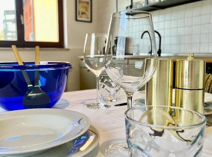 Casa Parkview - Relax & Chill - Perfect For Business Travel, Weekend Trip, Family&friends, Dogs Lover, Romance, Layover Or Longstay Appartamento *